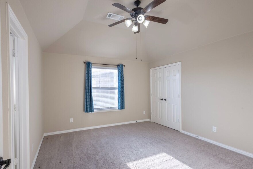 Building Photo - 12338 Belmeade Dr