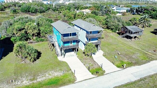 Building Photo - 14146 Miramar Dr