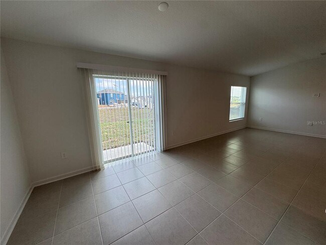 Building Photo - 2185 Lasso Lp