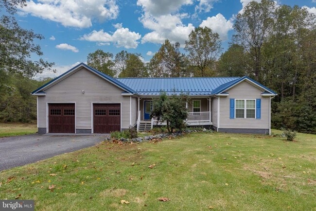 Building Photo - 8314 Myrtle Ln