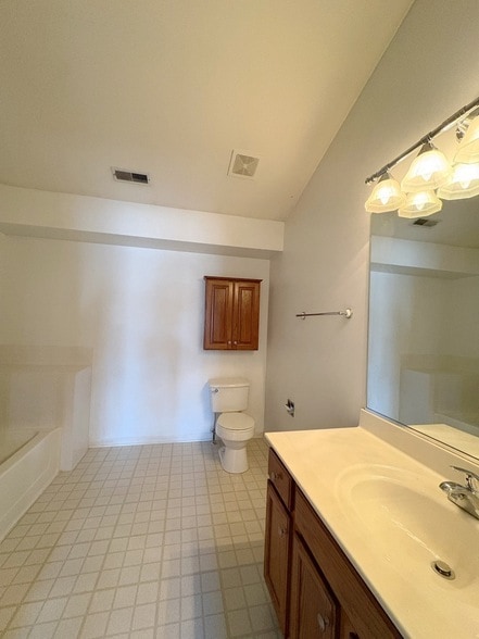 Building Photo - 2611 Cedar Glade Dr