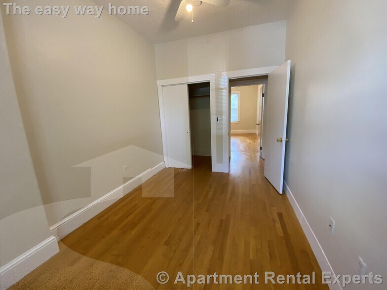 Building Photo - 1210 Cambridge St