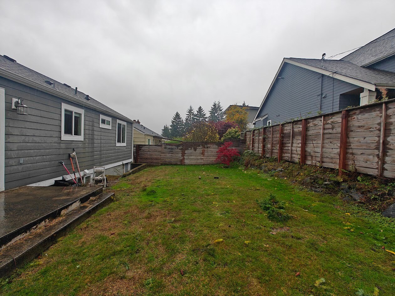 Building Photo - 3017 W Government Way