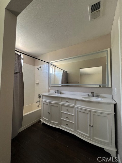 Building Photo - 557 Summerfield Way