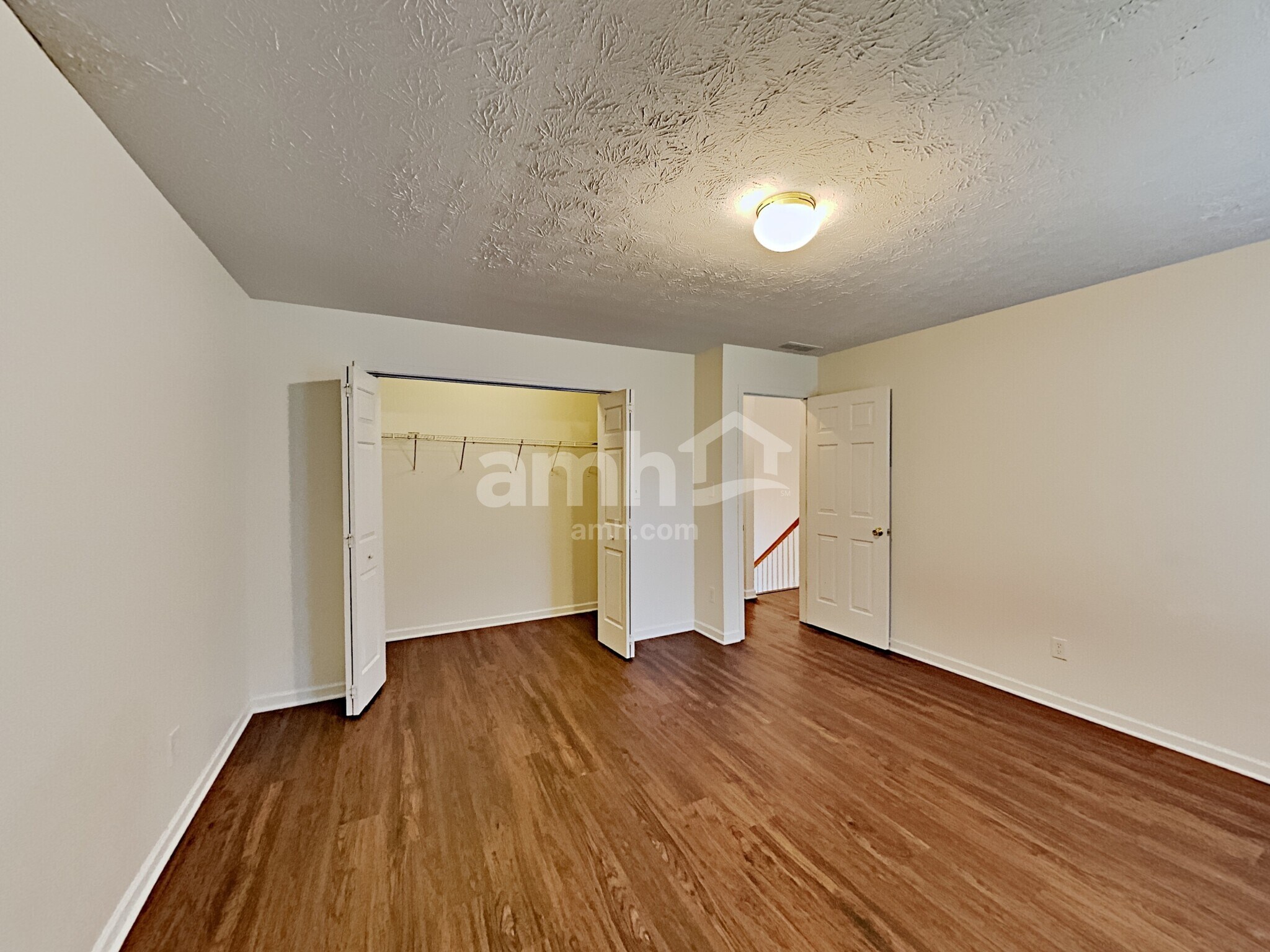 Building Photo - 1831 Green Oak Cir