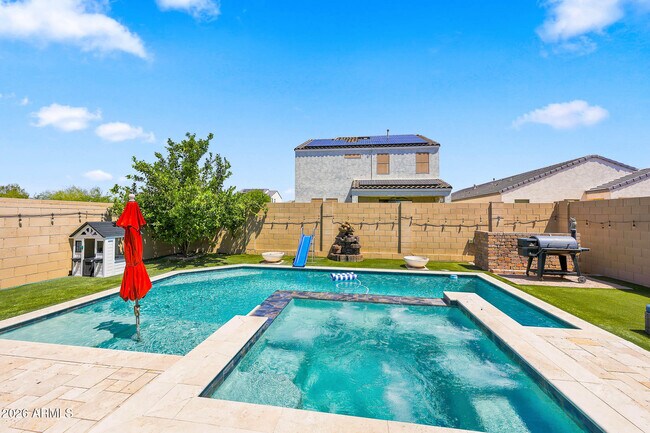 Building Photo - 12644 W Nogales Dr