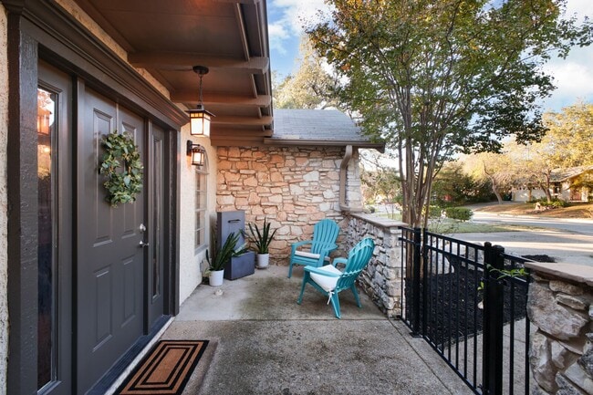 Building Photo - Woods of Shavano Dream