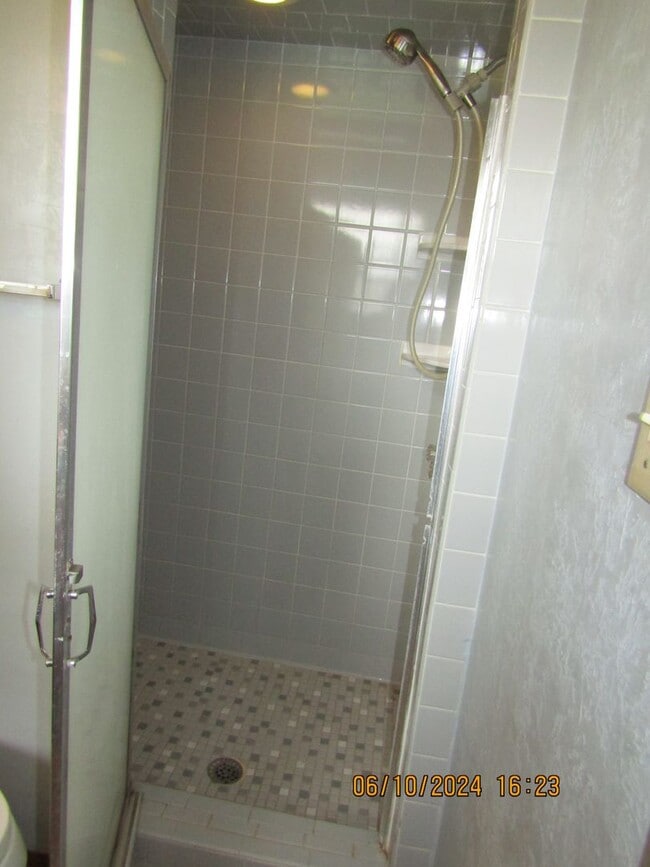 Building Photo - Great home located in Terrace Hills!