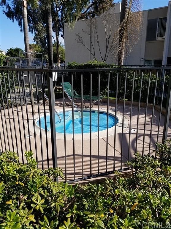 Building Photo - 3549 Castle Glen Dr