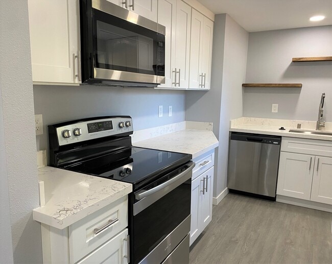 Building Photo - 23601 58th Ave W