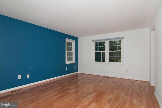 Building Photo - 11400 Dorchester Ln