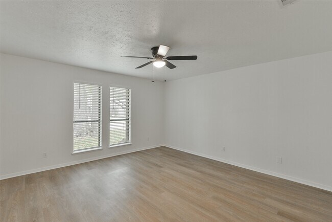 Building Photo - 3206 Cascade Creek Dr