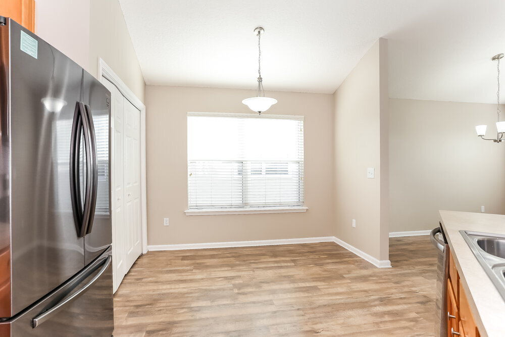 Building Photo - 2836 Cross Creek Dr