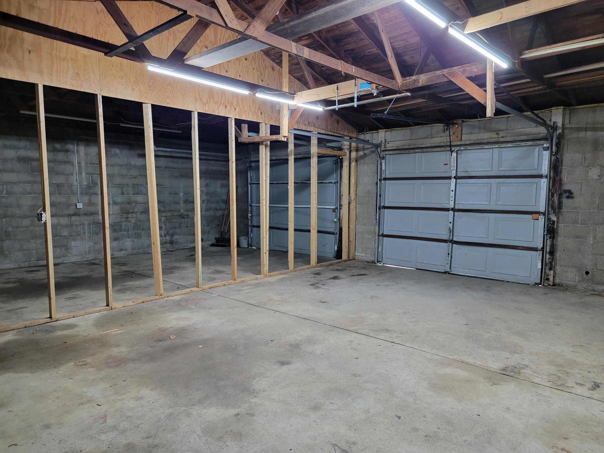 Building Photo - 2415 Donegal Springs Rd