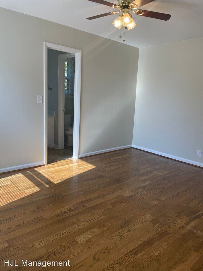 Building Photo - 3 br, 2 bath House - 106 Graeme Drive