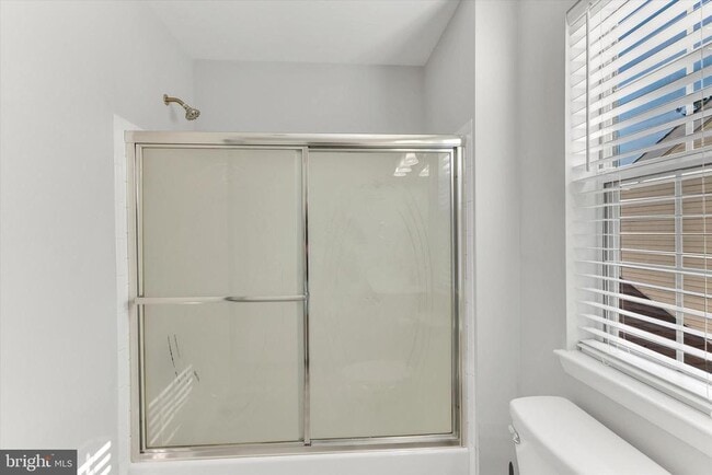 Building Photo - 9411 Royal Bonnet Terrace