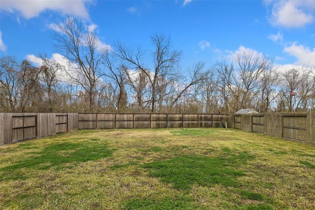 Building Photo - 10722 Longpoint Path