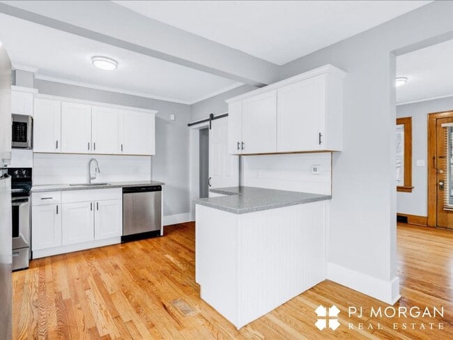 Building Photo - 802-804 N 48th Street