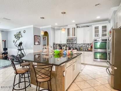 Building Photo - 14289 Summer Breeze Dr E