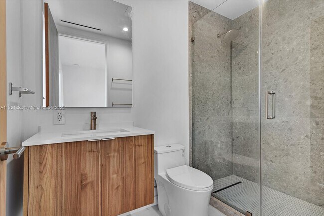 Building Photo - 4432 W Flagler St
