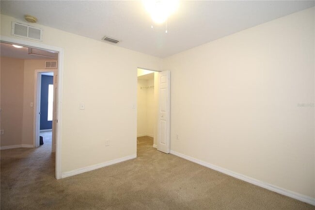 Building Photo - 720 Newton Ave S