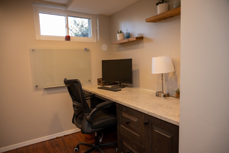 Building Photo - 2655 Utica St