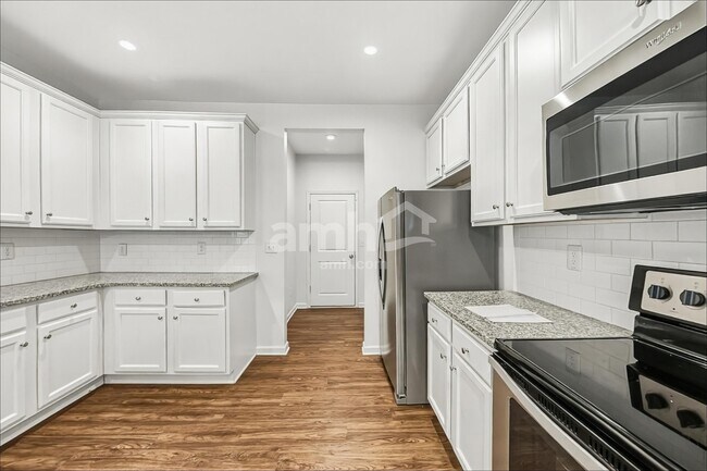 Building Photo - 516 Woodall Rd