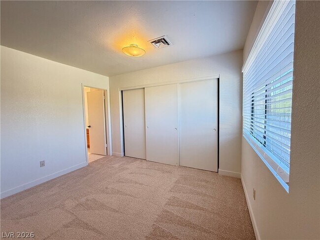 Building Photo - 4025 Delos Dr