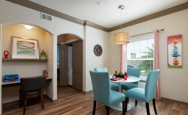Building Photo - 1 bedroom in Kemah TX 77565