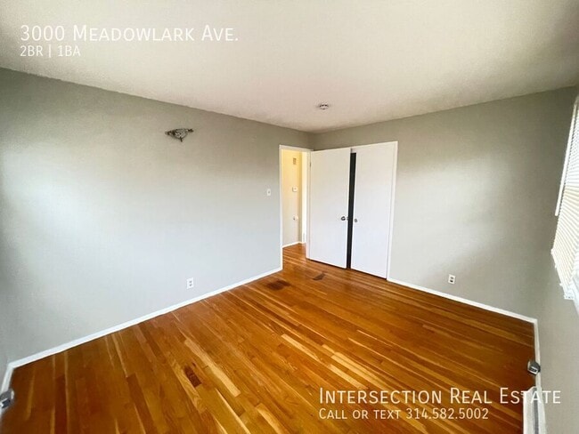 Building Photo - 3000 Meadowlark Ave