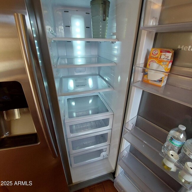 Building Photo - 12 S 228th Ln