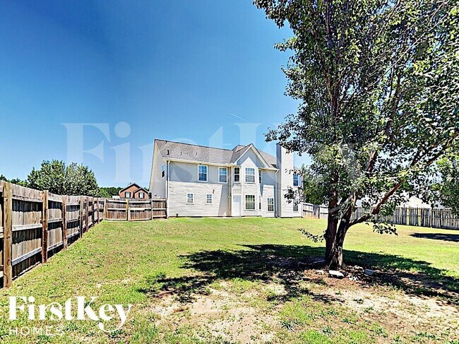 Building Photo - 164 Penny Ln