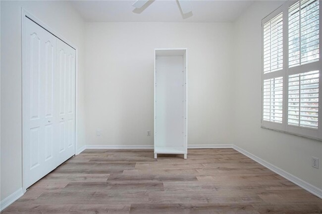 Building Photo - 8419 Whispering Woods Ct