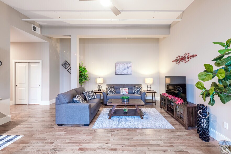 Moore Mill Lofts 145 Randall St Pawtucket RI 02860 Apartment Finder