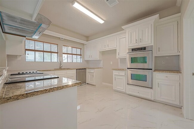 Building Photo - 3127 Ashfield Dr