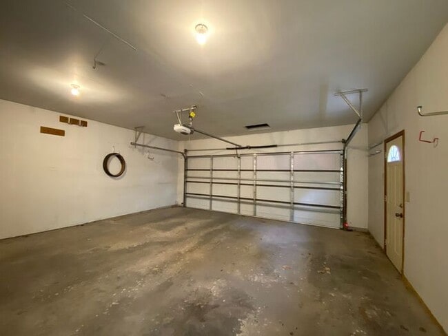 Building Photo - $2,200 | 4 Bedroom, 3 Bathroom House | Pet Friendly* | Available for an August 1st, 2026 Move In!