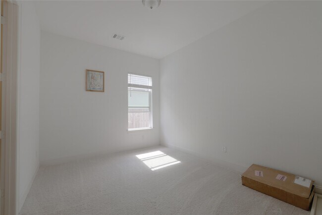 Building Photo - 7707 Lavender Ct