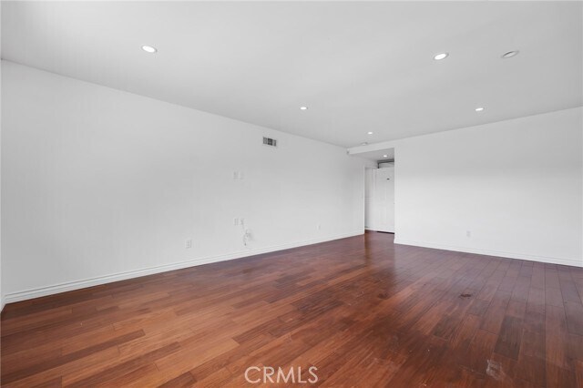 Building Photo - 10211 Clematis Ct