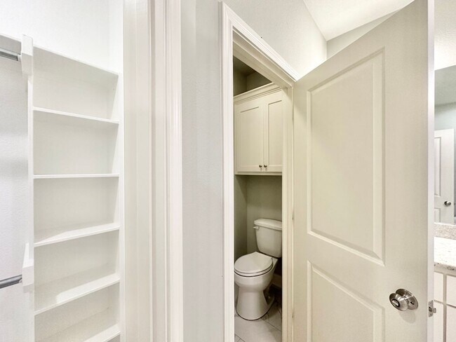 Building Photo - Available Now! Stunning 3 Bedroom 2 Bath i...