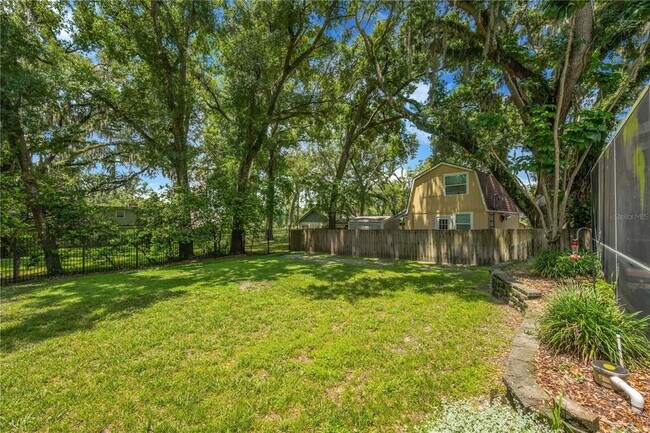 Building Photo - 1507 W Windhorst Rd