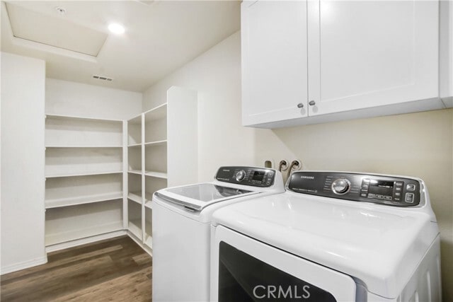 Building Photo - 26065 Plumcot Dr