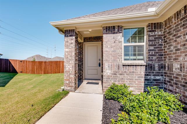Building Photo - 649 Lightheart Ln