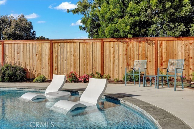 Building Photo - 1591 Pegasus St