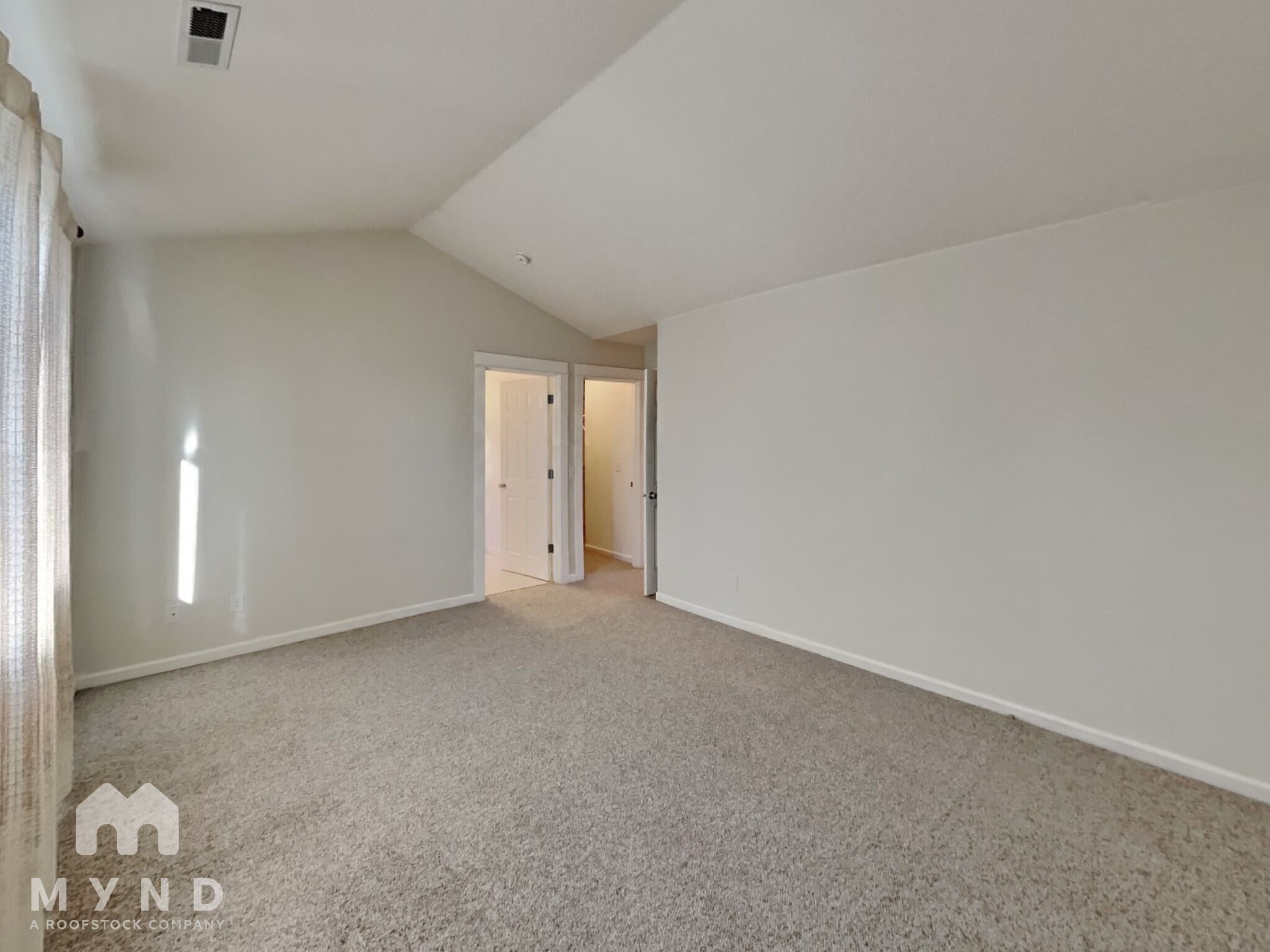 Building Photo - 20157 SW Bernice Ln