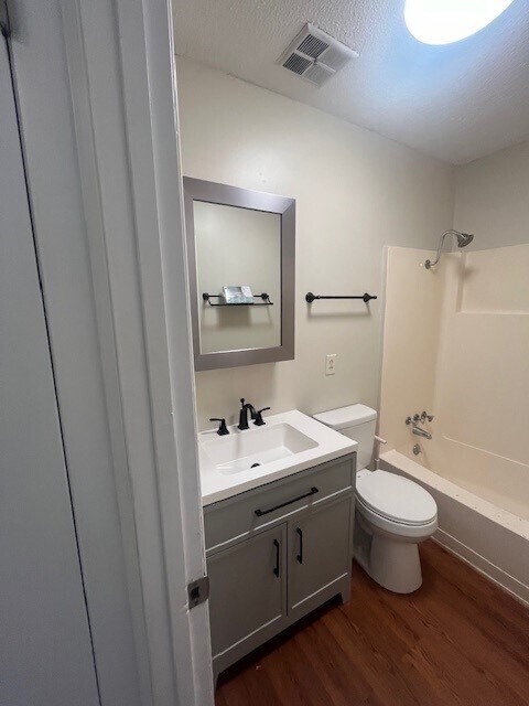 Building Photo - 338 Pelham Creek Dr