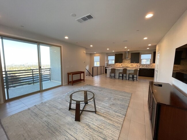 Building Photo - 11527 Hawking Ave