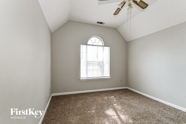 Building Photo - 6328 Farm Hill Dr