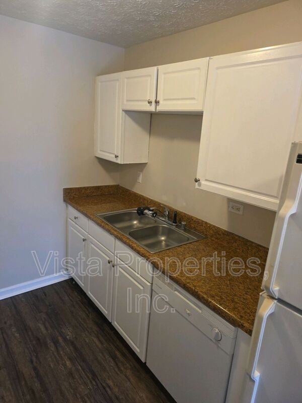 Building Photo - 4816 Andalusia Ln