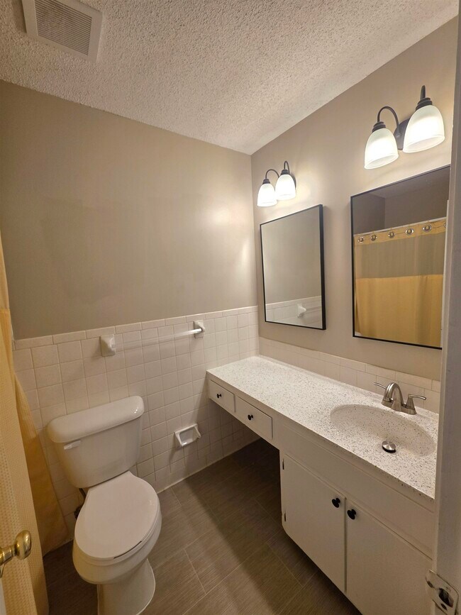 Building Photo - 4098 Mimosa Hill Ln