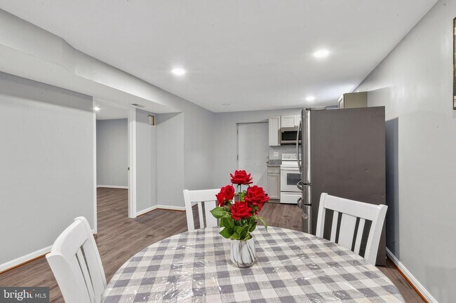 Building Photo - 9097 Phillip Dorsey Way